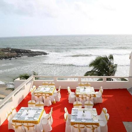 Hotel Searock Beach Resort Kovalam Exterior photo